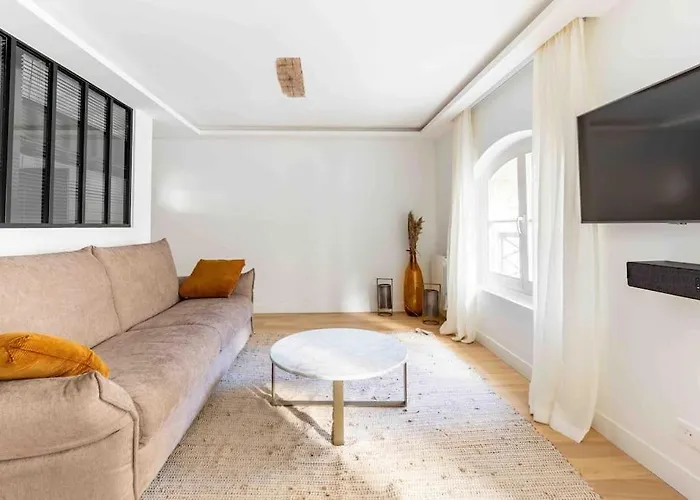 Invalides Palais Bourbon Luxueux Appartement 4P